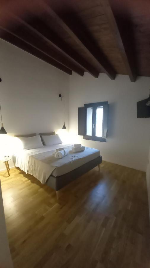 La Casetta Guest House Ористано Екстер'єр фото