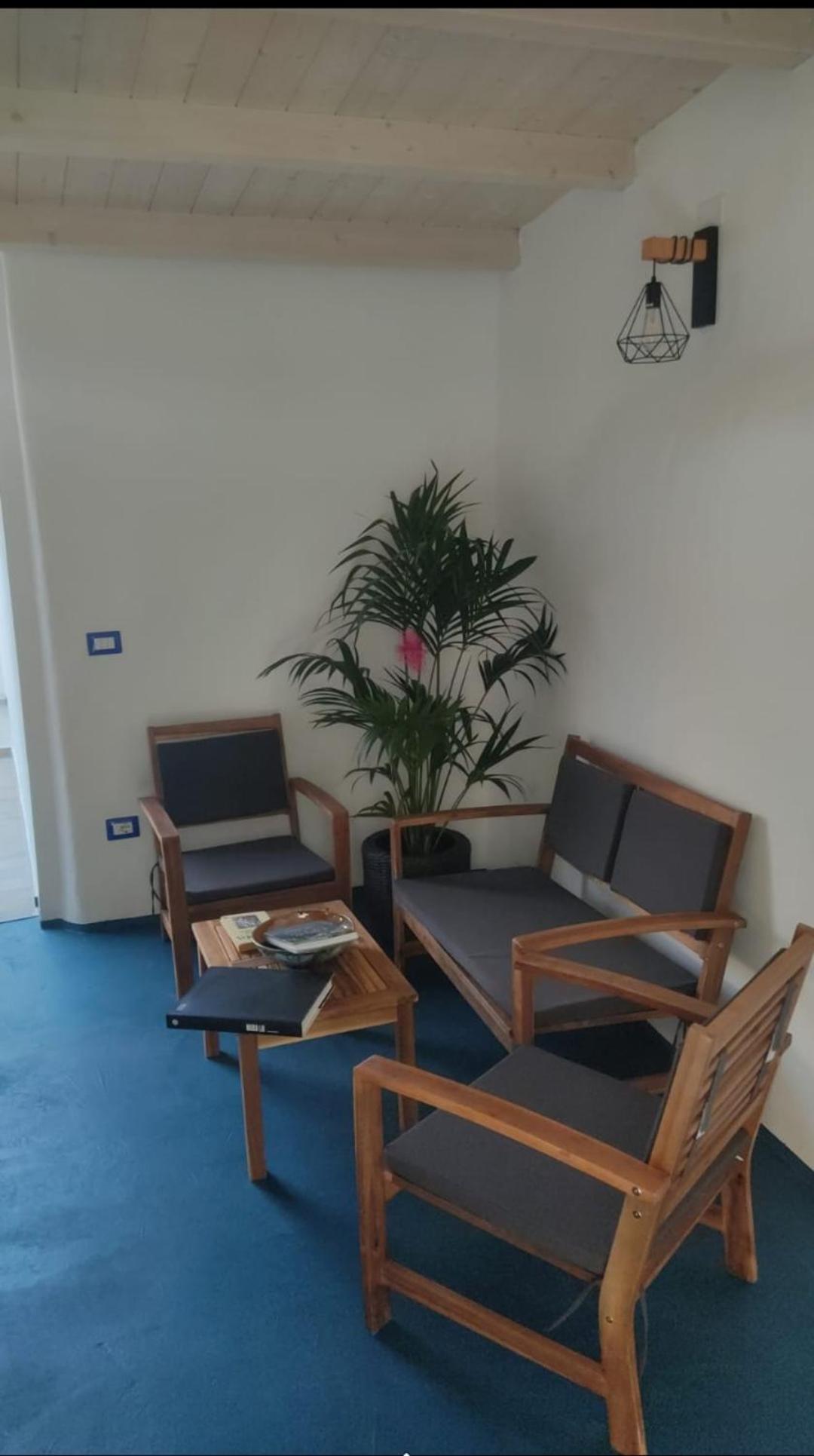 La Casetta Guest House Ористано Екстер'єр фото